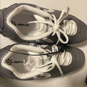 NWT Rip-It Gray and White Athletic Cleat Shoes NWT